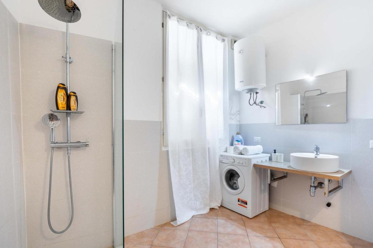 Loft Porta Romana - Cozy Apartment & Wi-Fi Milánó Kültér fotó